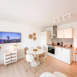 Thesunset Club - Ii - Kueche - Balkon - Parken Appartement